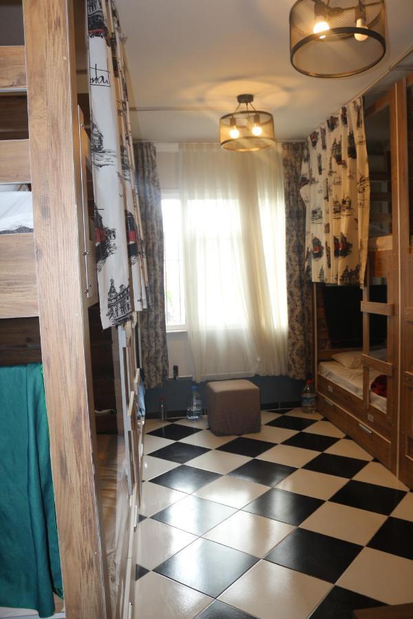 Taksim Hostel Green House Istanbul Exterior photo